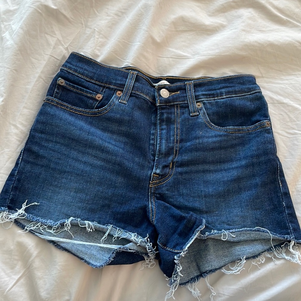 Levi’s high rise shorts